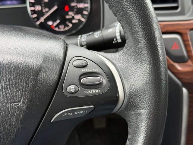 Used 2017 Nissan Pathfinder Platinum w/ Cargo Package image 36