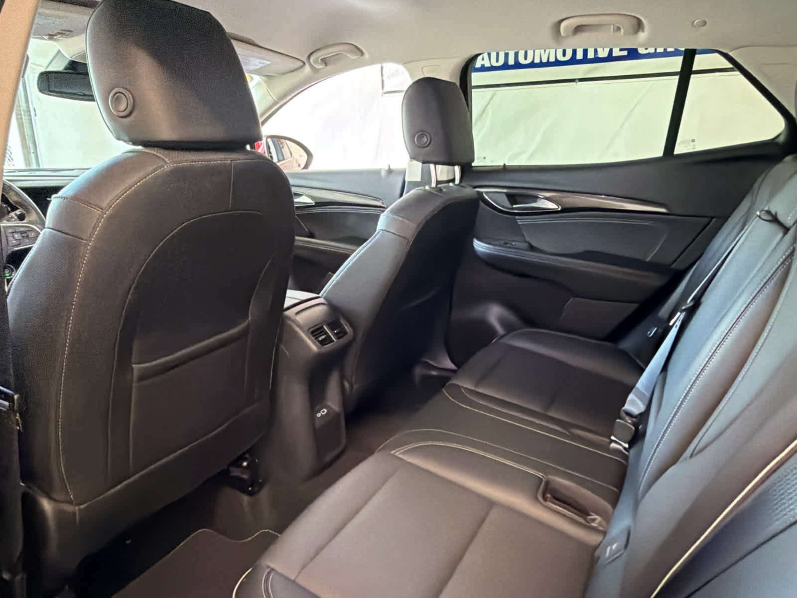 Used 2023 Buick Envision Essence FWD image 20