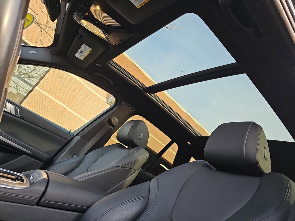 Used 2019 BMW X5 xDrive40i w/ Convenience Package image 29