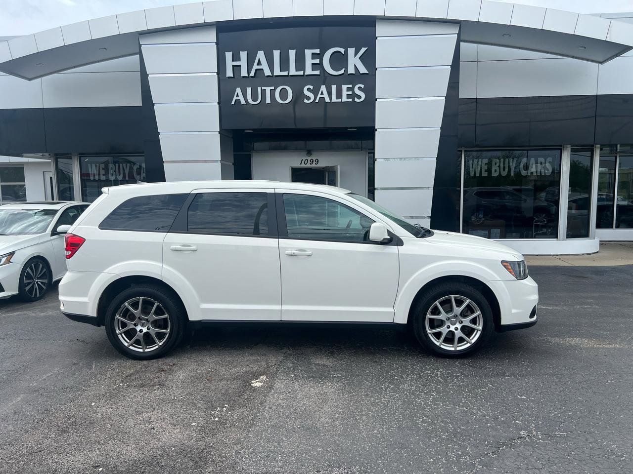 Used 2019 Dodge Journey GT w/ Nav & Sun Group