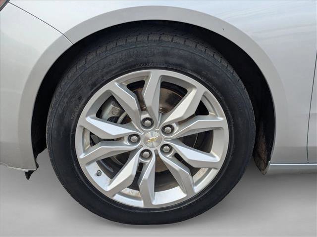 Used 2018 Chevrolet Impala LT image 22