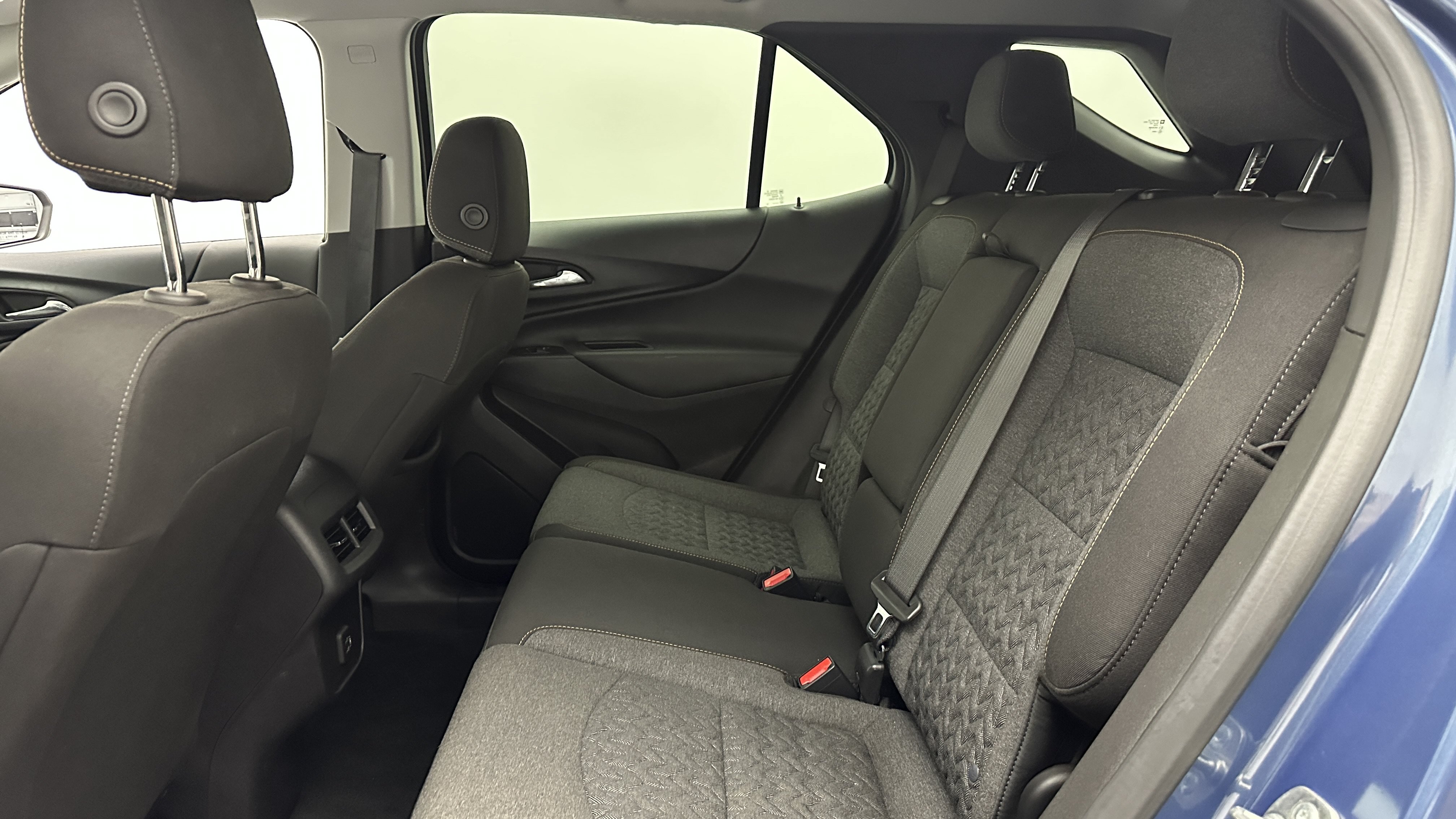 Used 2024 Chevrolet Equinox LT AWD/4WD image 26