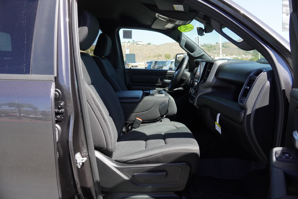 Used 2025 RAM 1500 Tradesman RWD image 33