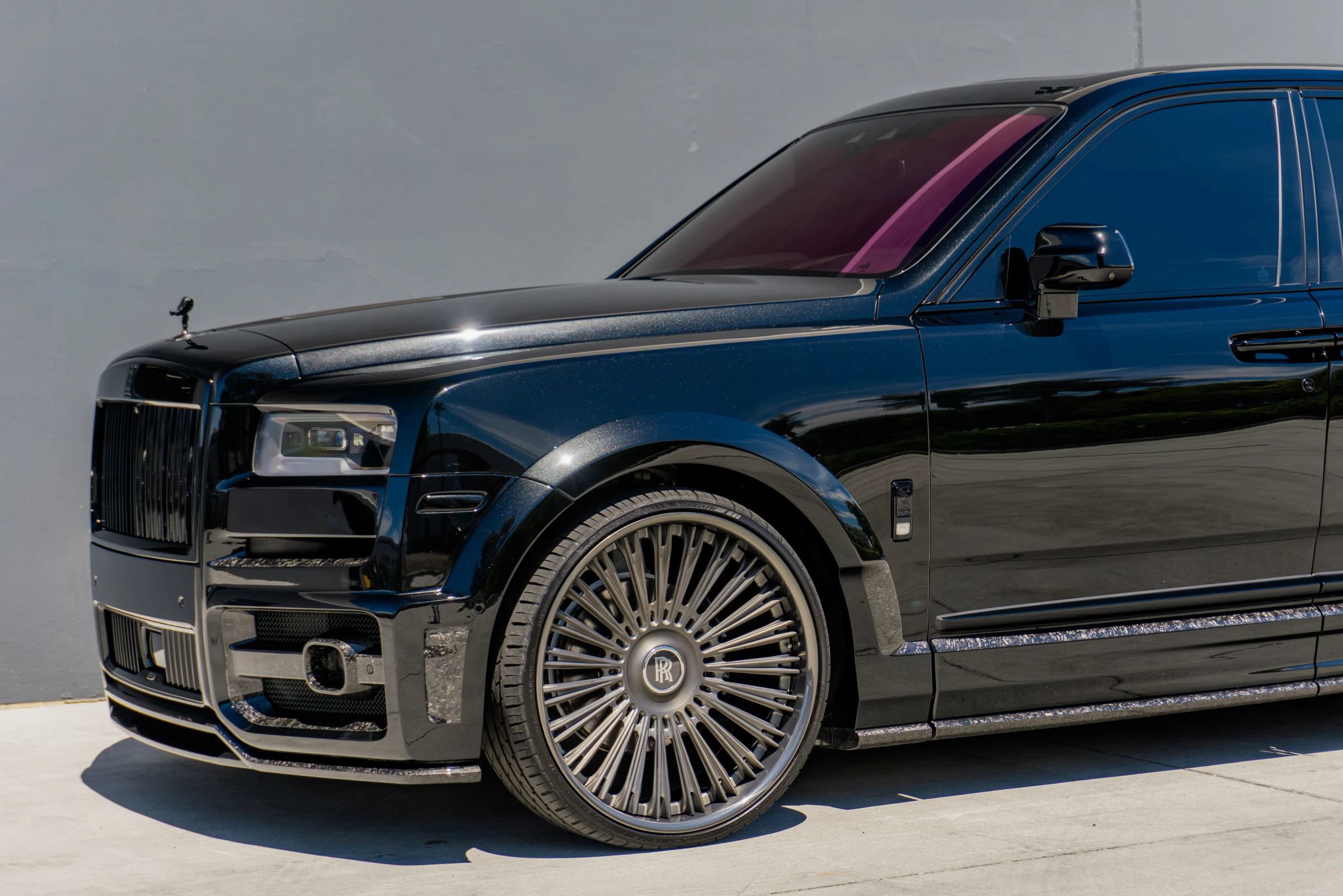 Used 2019 Rolls-Royce Cullinan AWD/4WD image 19