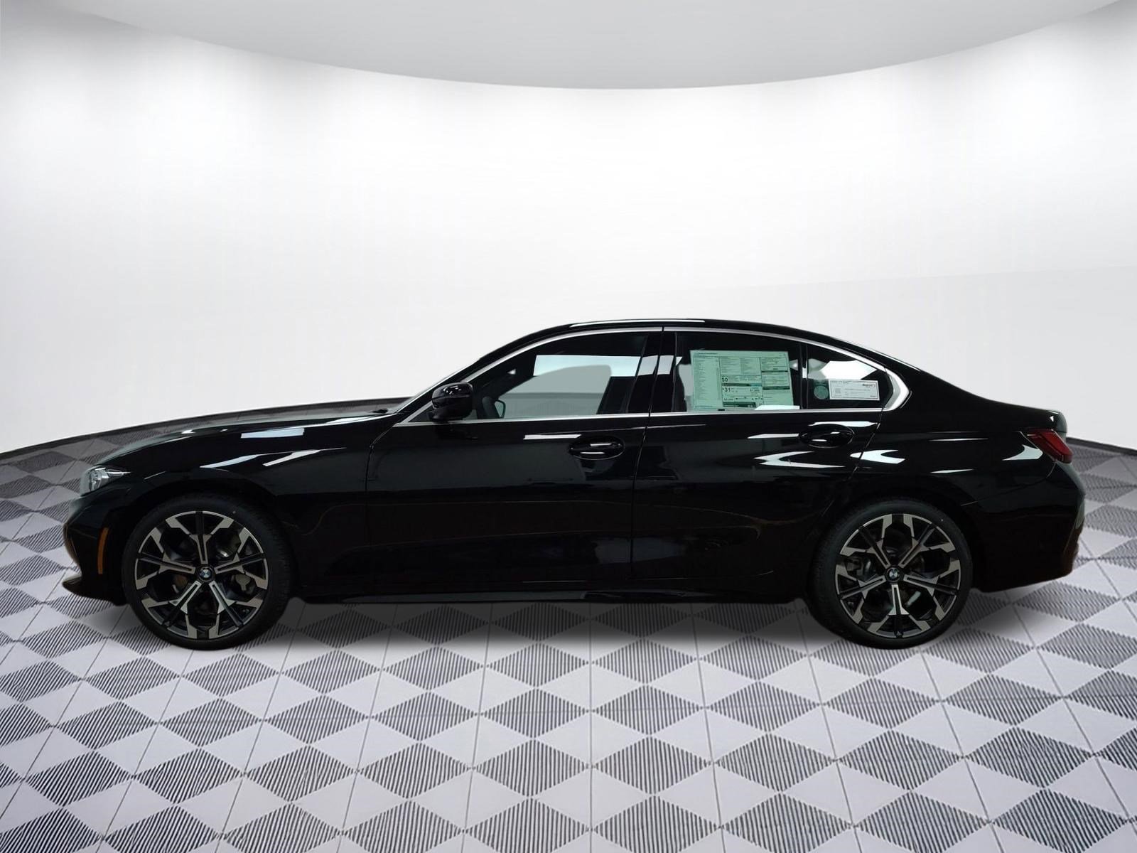 Used 2026 BMW 330i Sedan w/ Premium Package RWD image 2