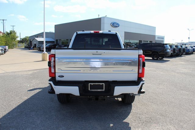 New 2026 Ford F250 Platinum image 4