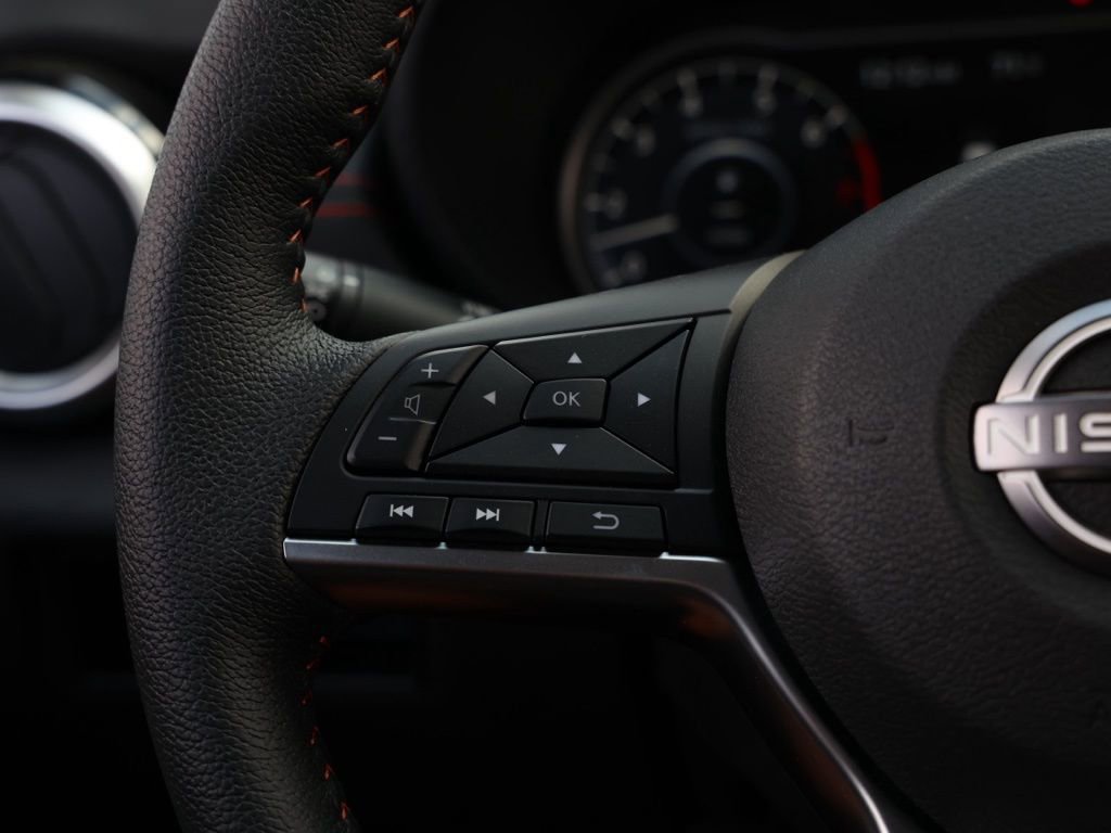 New 2025 Nissan Versa SR image 25