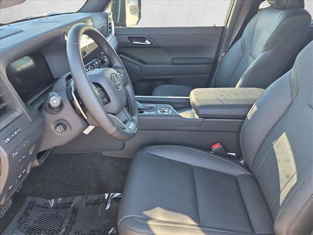 New 2026 Lexus GX 550 AWD/4WD image 4