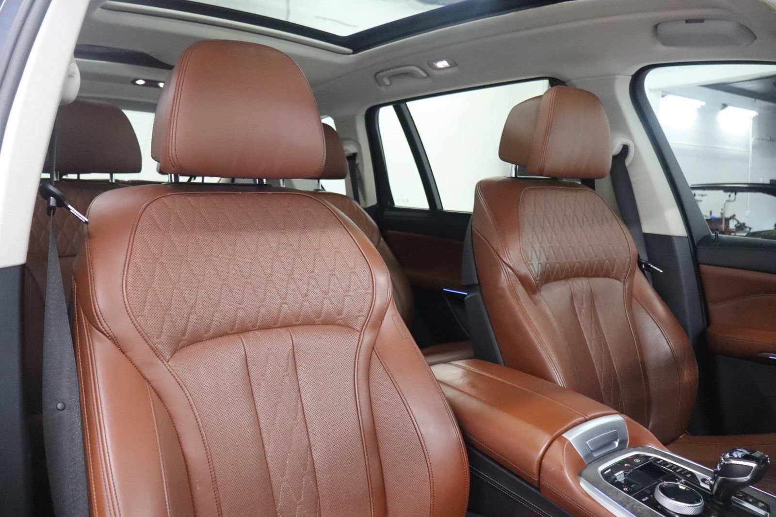 Used 2019 BMW X7 xDrive40i w/ Premium Package AWD/4WD image 35