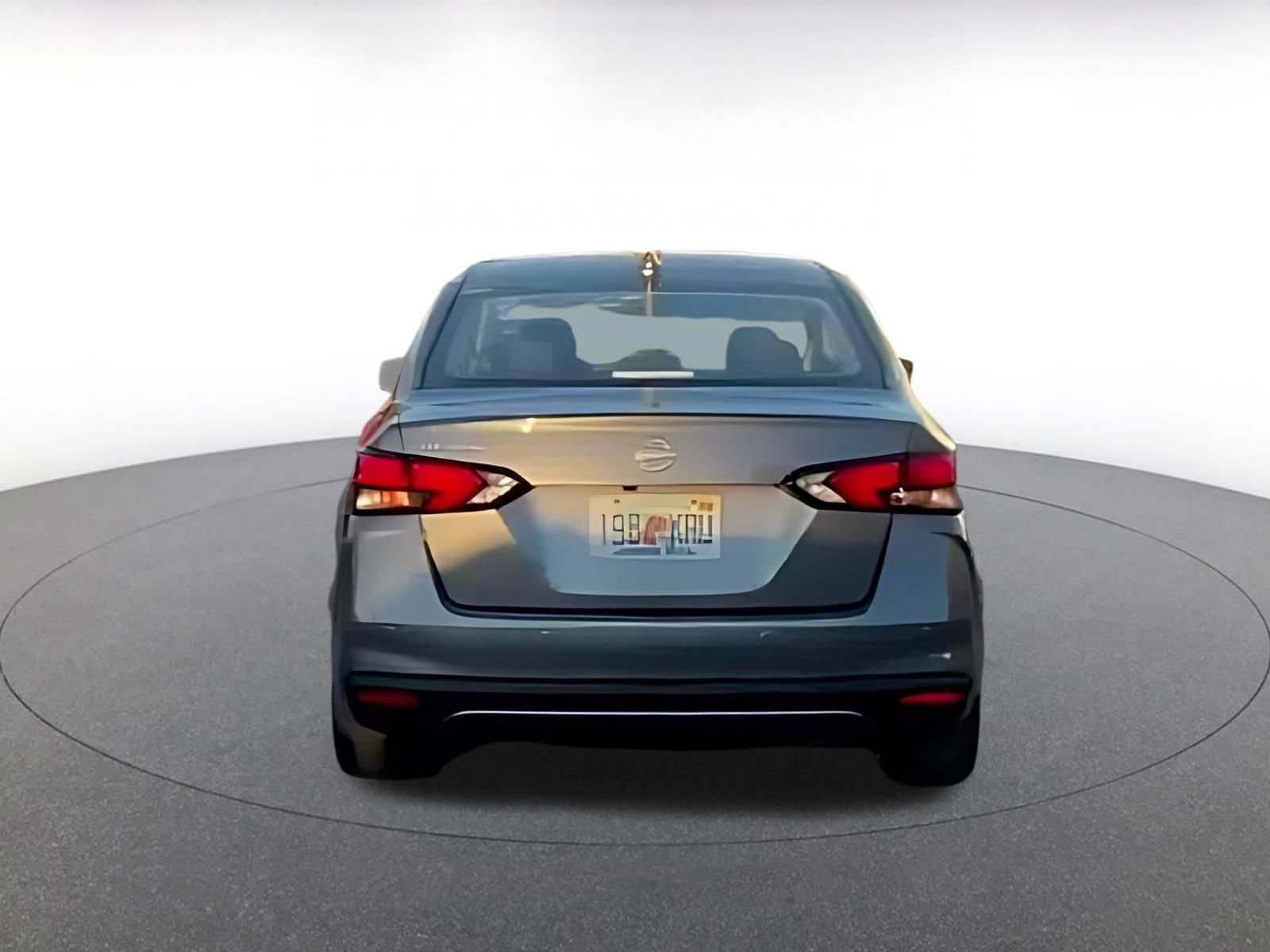 Used 2025 Nissan Versa SV FWD image 10