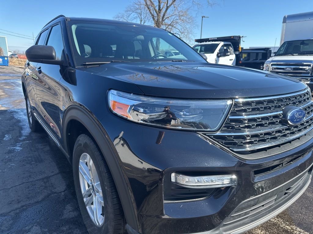 Certified 2022 Ford Explorer XLT w/ Equipment Group 202A image 53