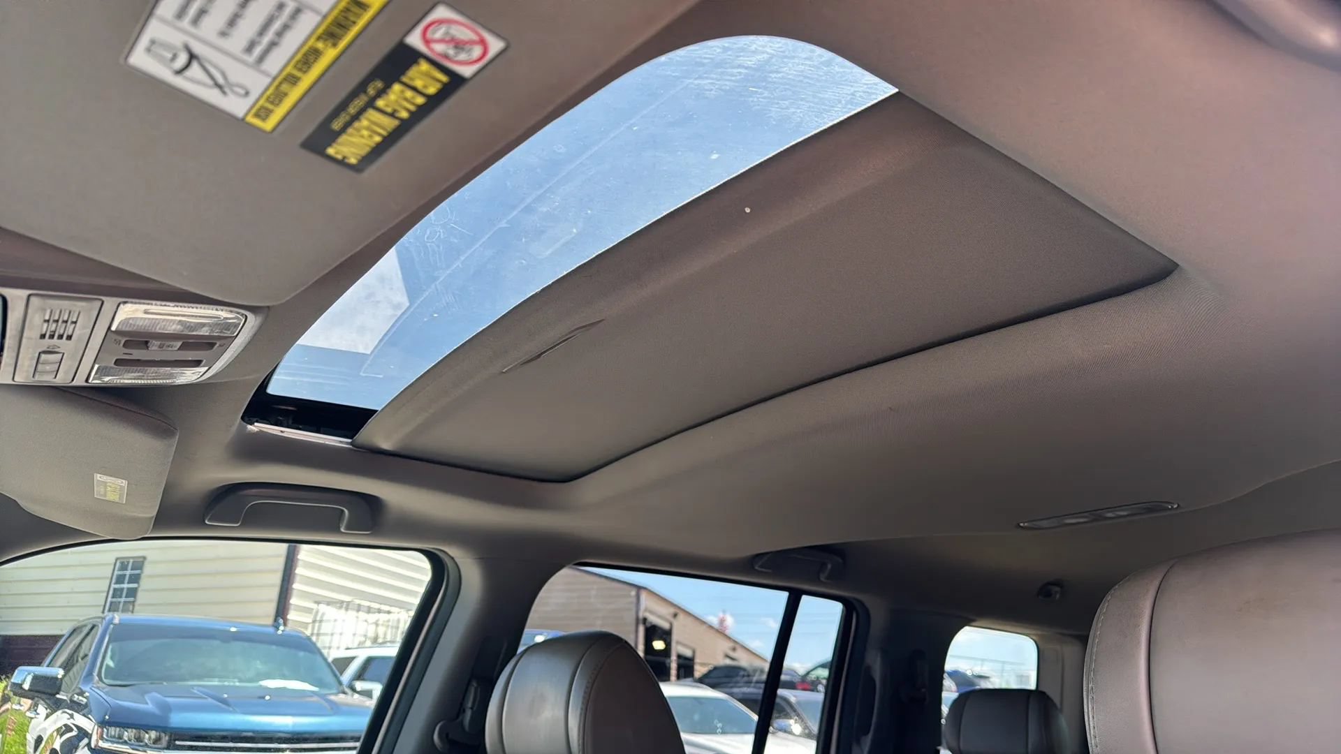 Used 2011 Honda Pilot EX-L image 12