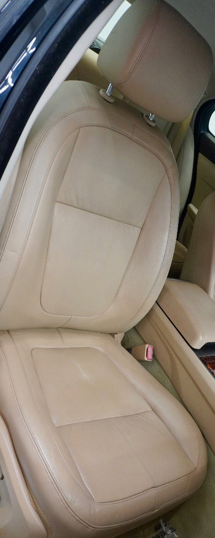 Used 2009 Jaguar XF Luxury image 9