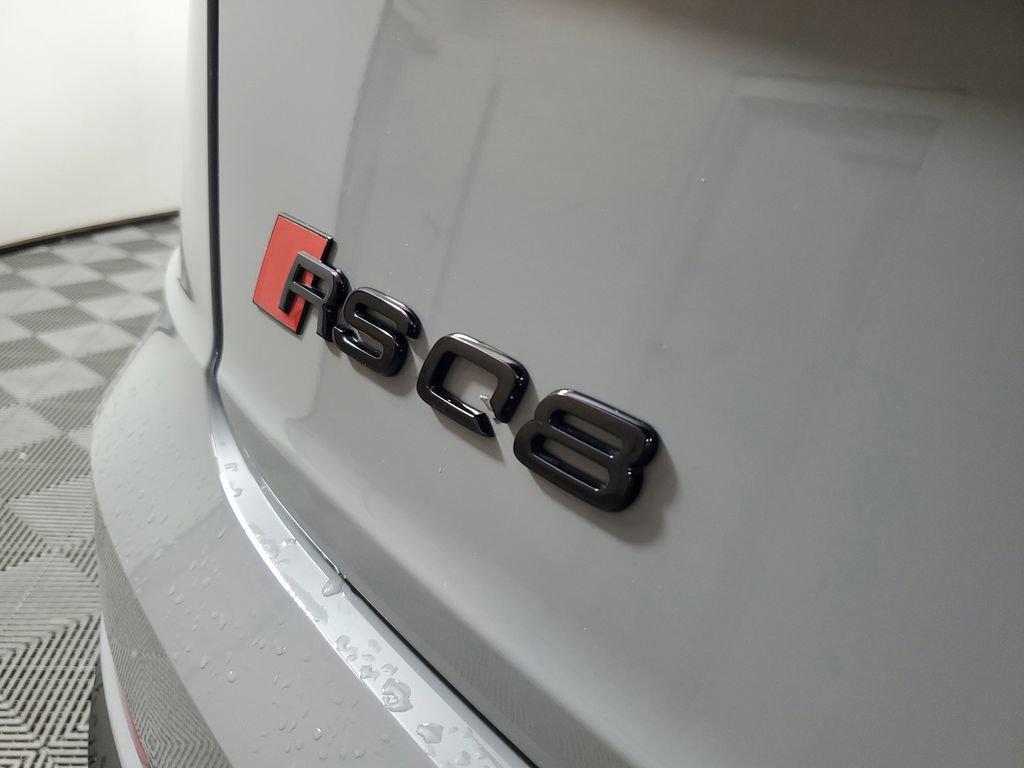 Used 2024 Audi RS Q8 w/ Black Optic Package image 7
