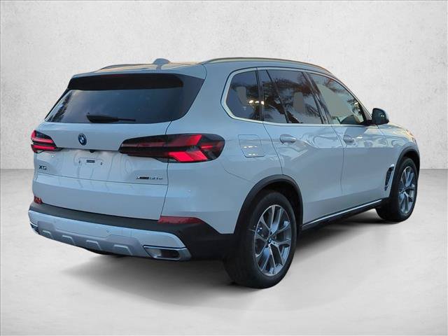 New 2026 BMW X5 xDrive50e AWD/4WD image 2