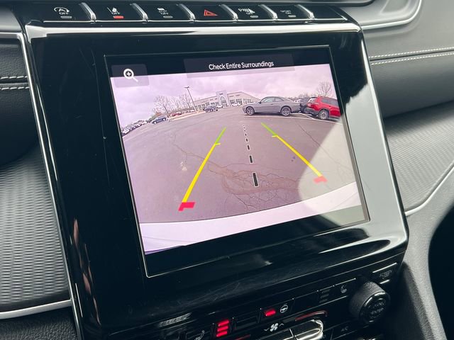 Certified 2024 Jeep Grand Cherokee L Laredo image 24