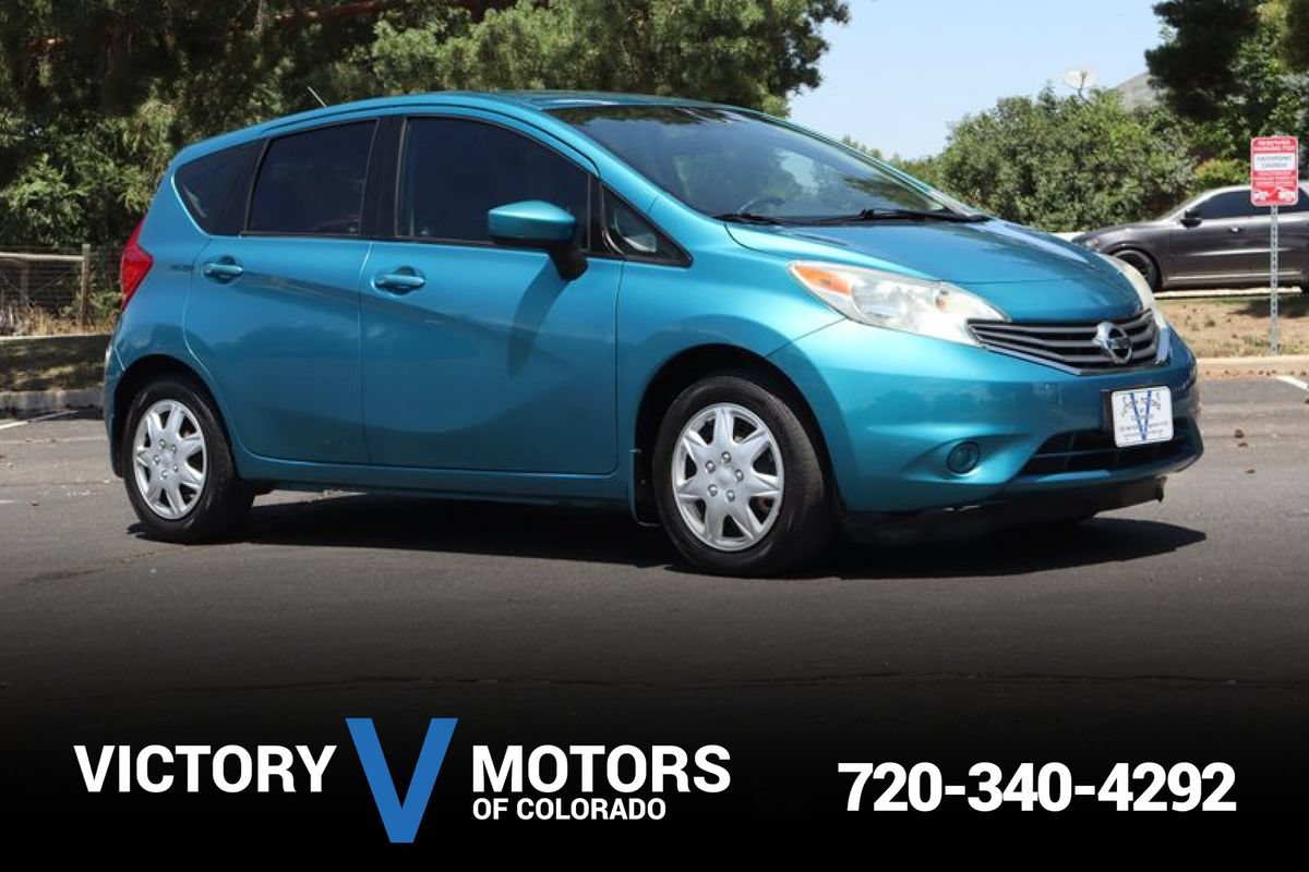 Used 2015 Nissan Versa Note SV FWD image 1