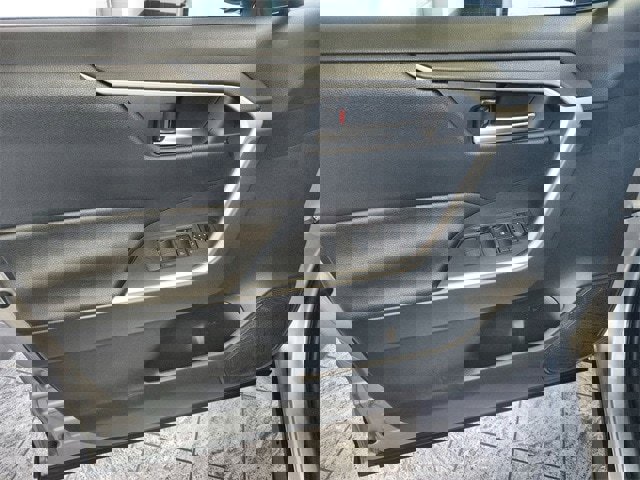 New 2025 Toyota RAV4 SE image 13