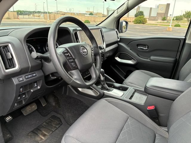 Certified 2025 Nissan Frontier SV w/ SV Convenience Package AWD/4WD image 10
