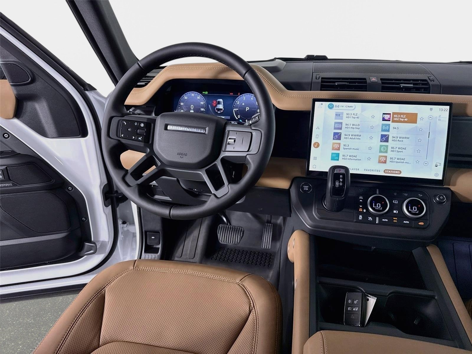New 2026 Land Rover Defender 110 X-Dynamic SE AWD/4WD image 25