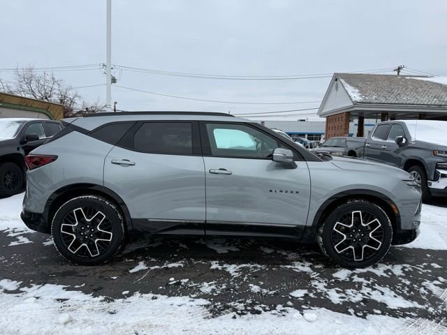 Used 2023 Chevrolet Blazer RS w/ Driver Confidence II Package AWD/4WD image 8
