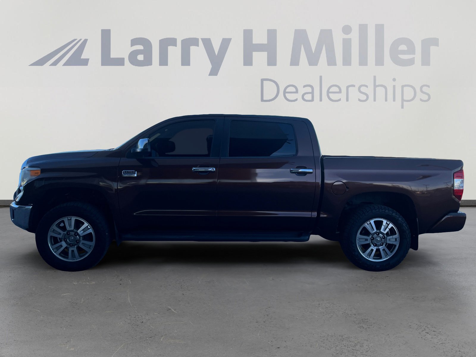 Used 2016 Toyota Tundra 1794 Edition image 2