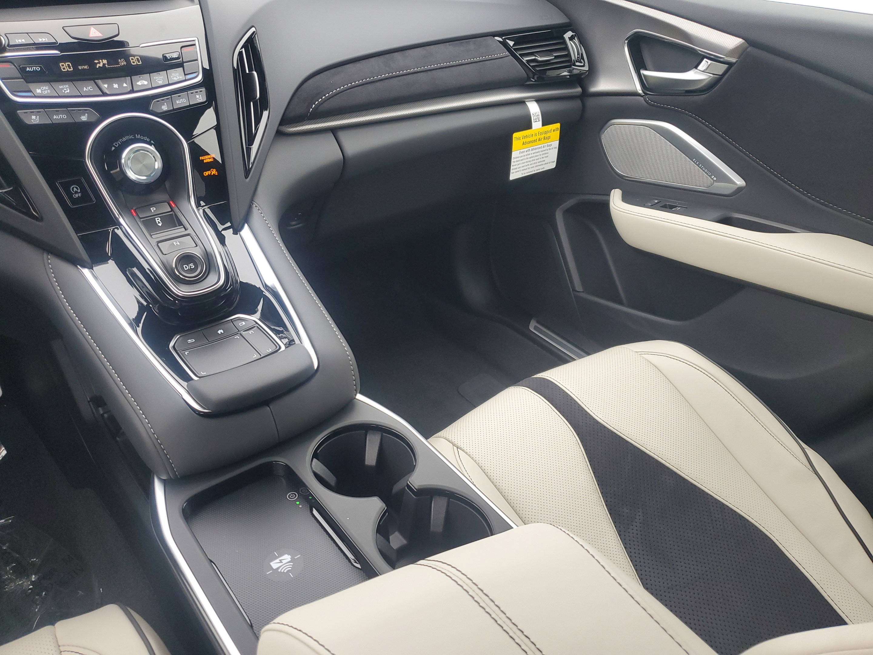 New 2026 Acura RDX w/ Advance Package AWD/4WD image 14