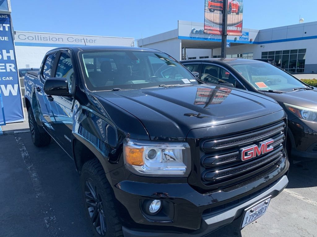 Used 2018 GMC Canyon SLE w/ Nightfall Edition AWD/4WD image 4