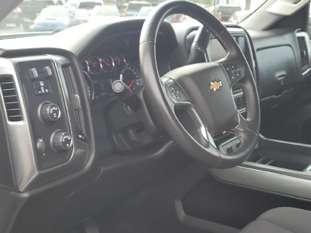 Used 2018 Chevrolet Silverado 1500 LT w/ Max Trailering Package AWD/4WD image 7