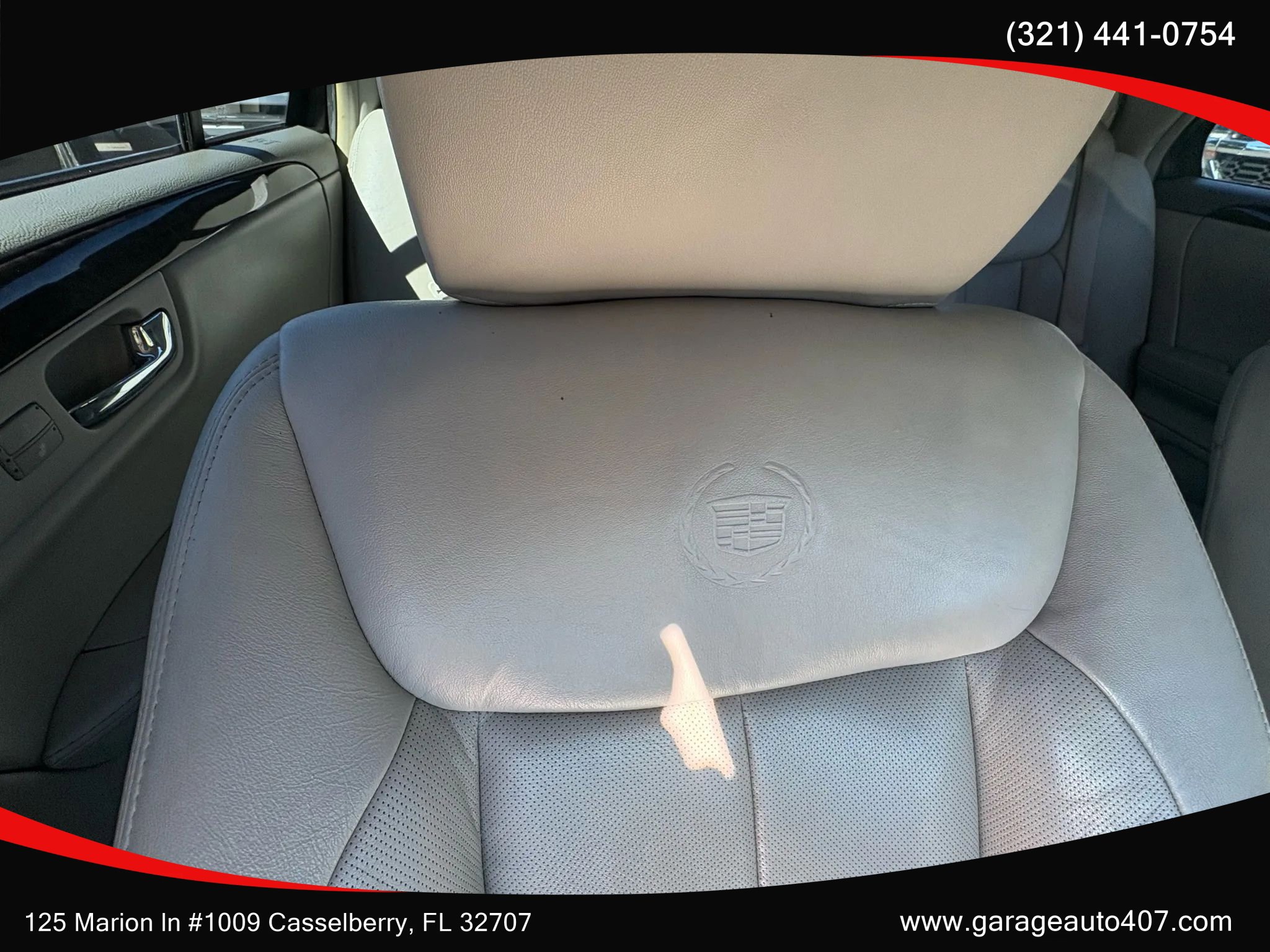 Used 2011 Cadillac DTS Luxury image 38