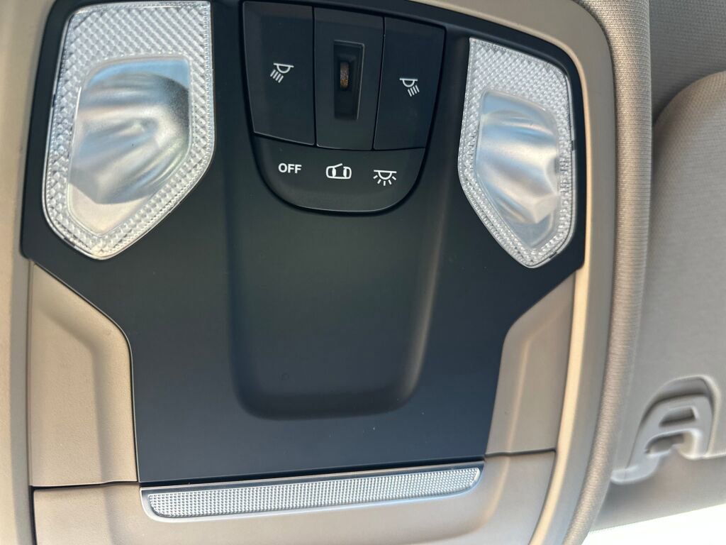 Used 2019 RAM 1500 Big Horn image 18