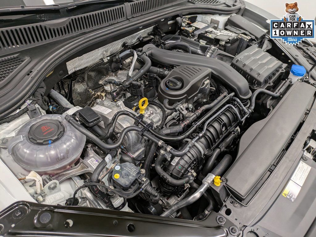 Used 2025 Volkswagen Jetta Sport image 32
