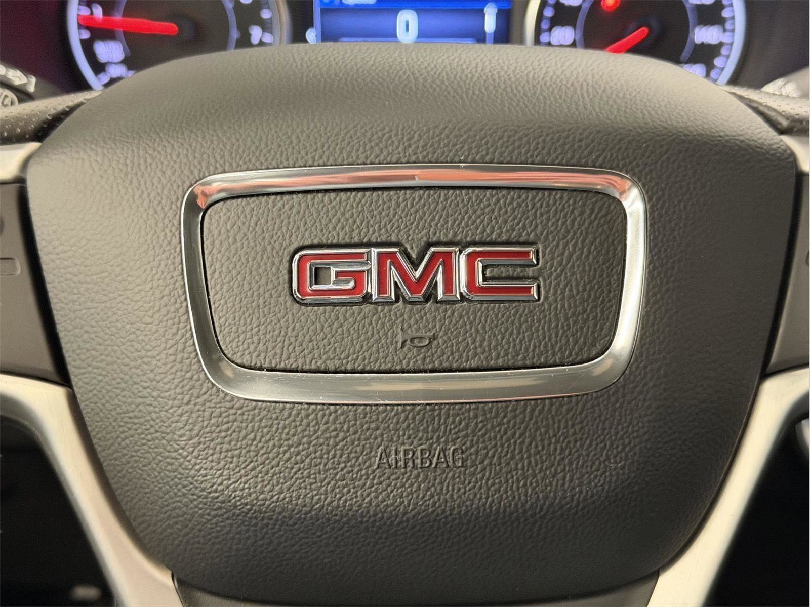 Certified 2023 GMC Terrain SLE w/ Driver Convenience Package image 16