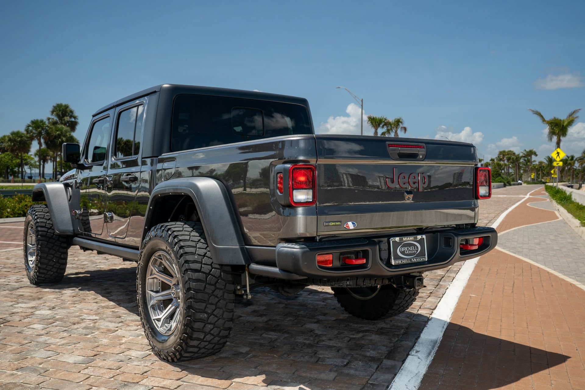 Used 2022 Jeep Gladiator Rubicon AWD/4WD image 13