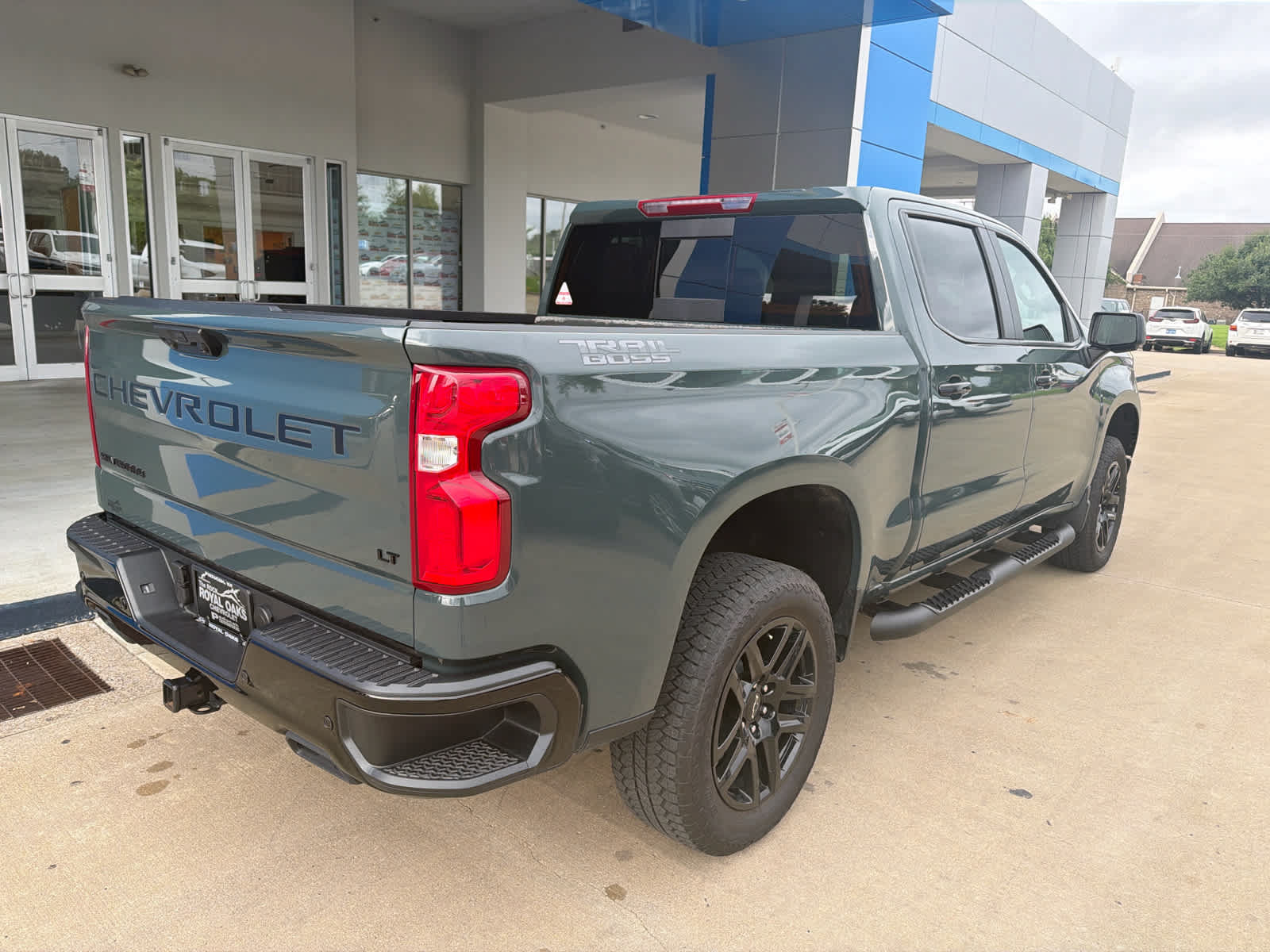 Used 2026 Chevrolet Silverado 1500 LT Trail Boss w/ LT Trail Boss Premium Package AWD/4WD image 7