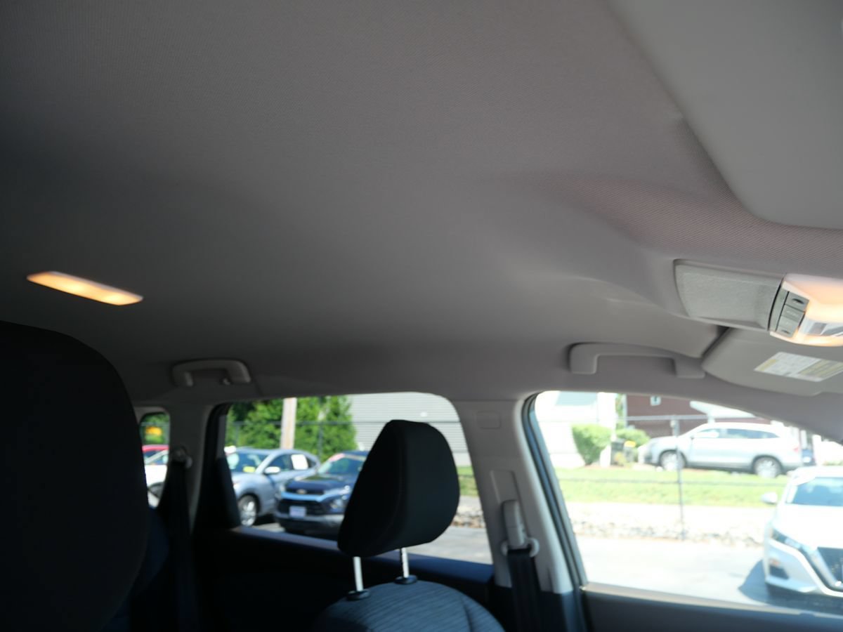 Used 2021 Nissan Rogue S FWD image 20