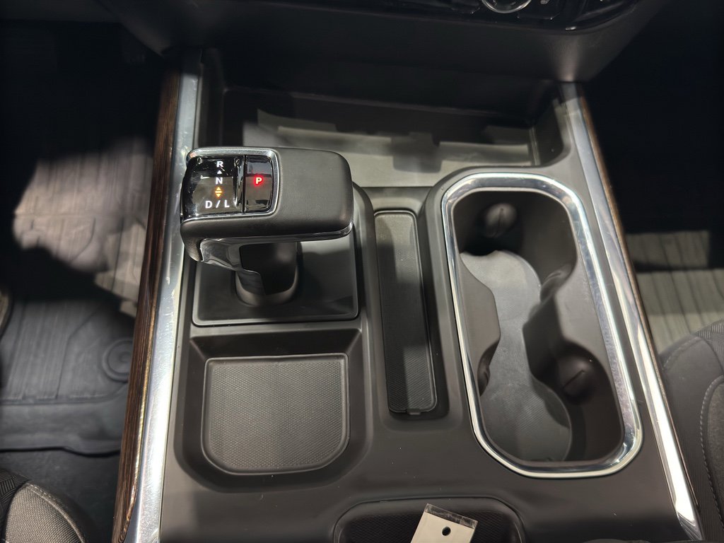 Used 2025 GMC Sierra 1500 Elevation w/ Preferred Package image 37