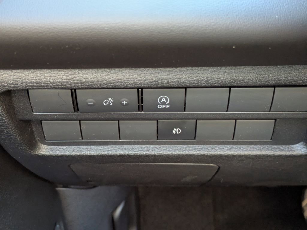New 2026 Mitsubishi Outlander ES image 23