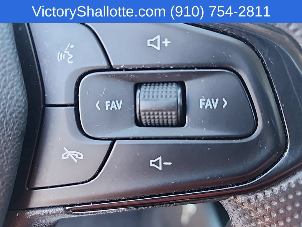 Used 2024 Chevrolet Trax LS FWD image 12