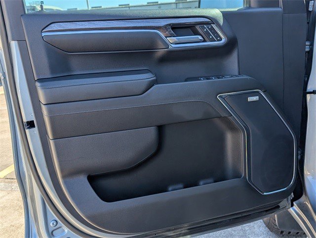 Certified 2024 Chevrolet Silverado 1500 LTZ w/ LTZ Convenience Package II image 10