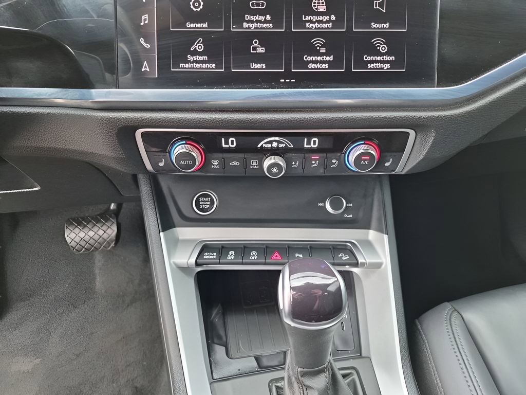 Used 2023 Audi Q3 2.0T Premium Plus w/ Premium Plus Package image 43
