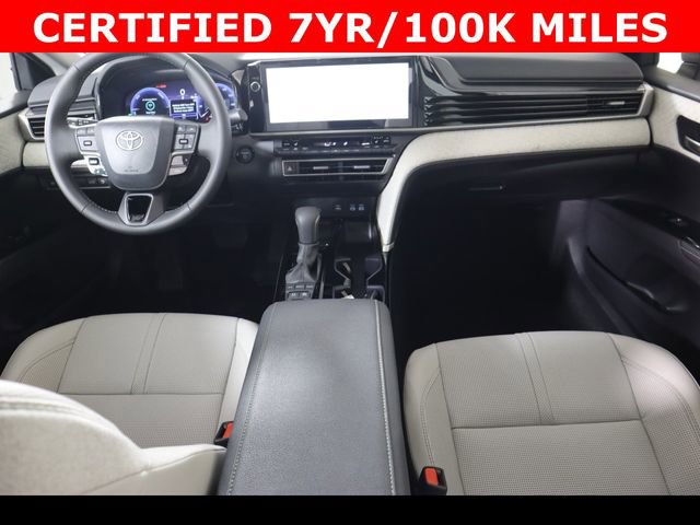 Used 2026 Toyota Camry XLE image 16