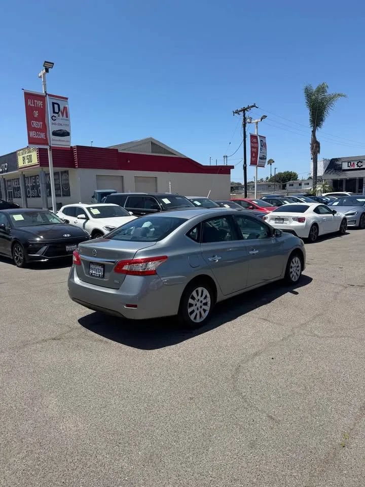 Used 2013 Nissan Sentra S FWD image 4