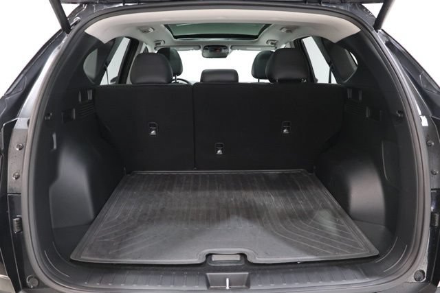 Certified 2025 Hyundai Tucson Limited AWD/4WD image 31