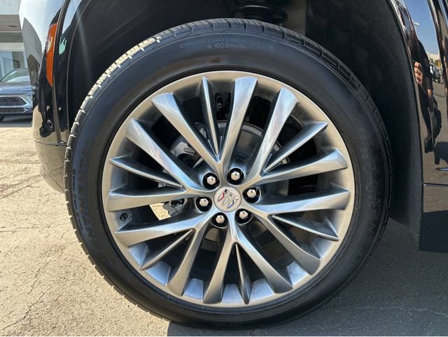 New 2026 Buick Enclave Avenir image 17