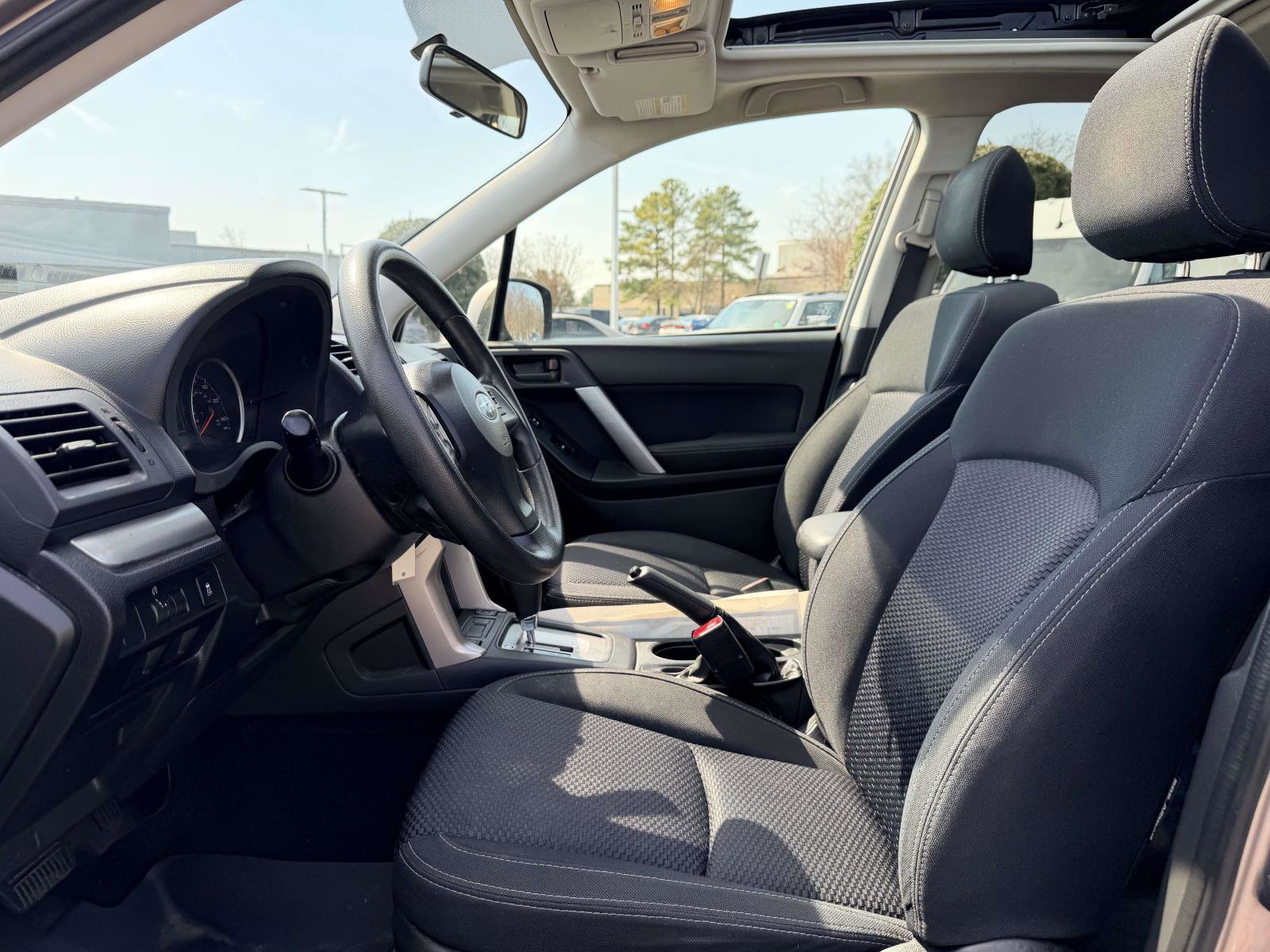 Used 2014 Subaru Forester 2.5i Premium w/ All-Weather Package image 18