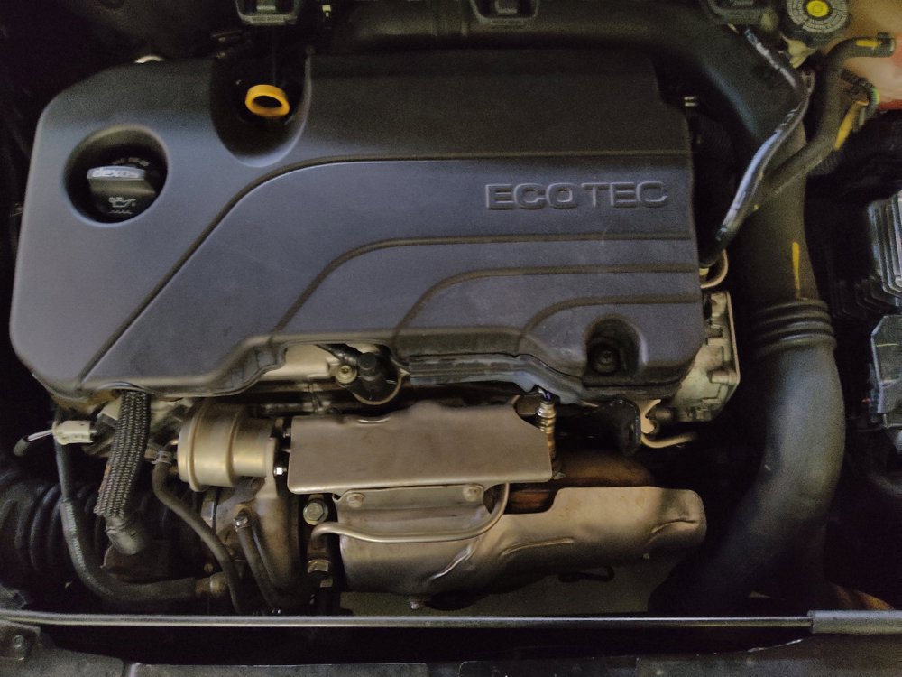 Used 2018 Chevrolet Cruze LT w/ Sun And Sound Package FWD image 30