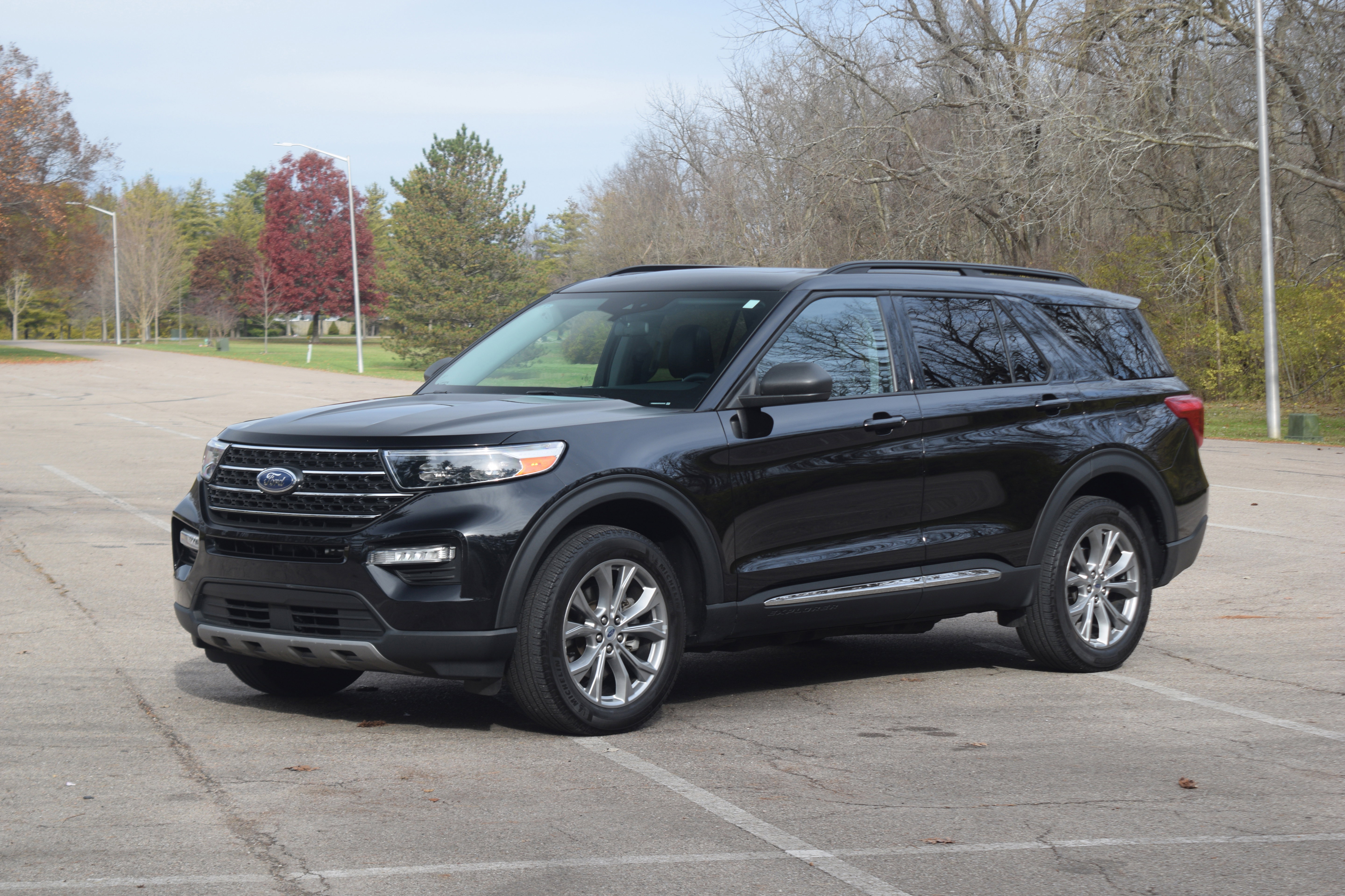 Used 2023 Ford Explorer XLT w/ Equipment Group 202A image 24