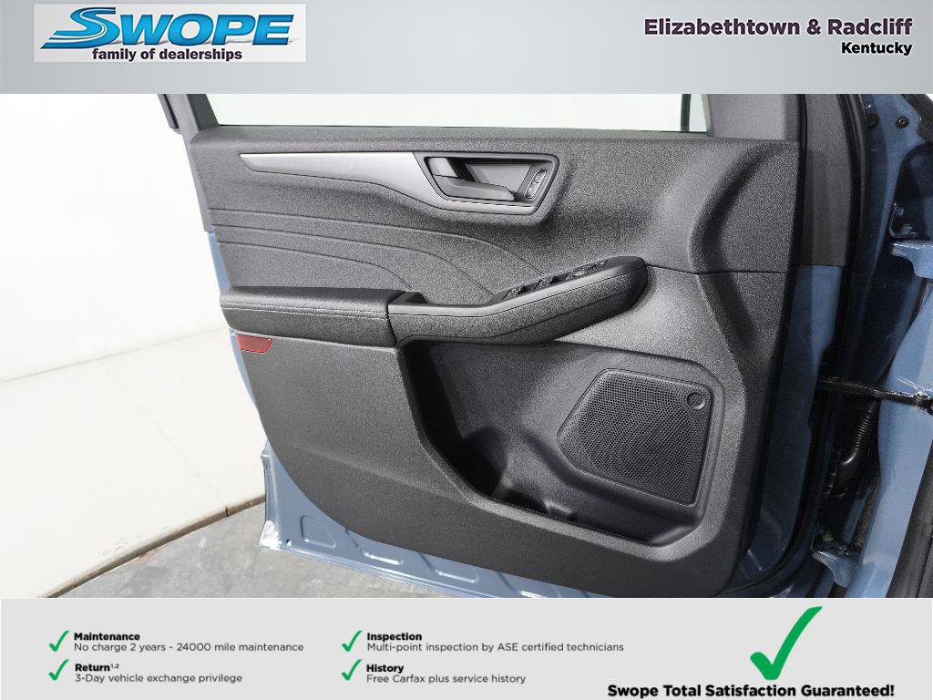 New 2026 Ford Escape Active image 13