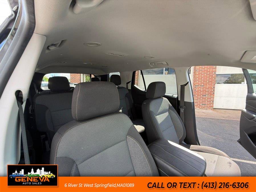 Used 2018 Chevrolet Traverse LS FWD image 18